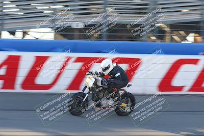 media/Jan-21-2022-Fastrack Riders (Fri) [[90b5309cc6]]/Level 2/Session 1 Front Straight/